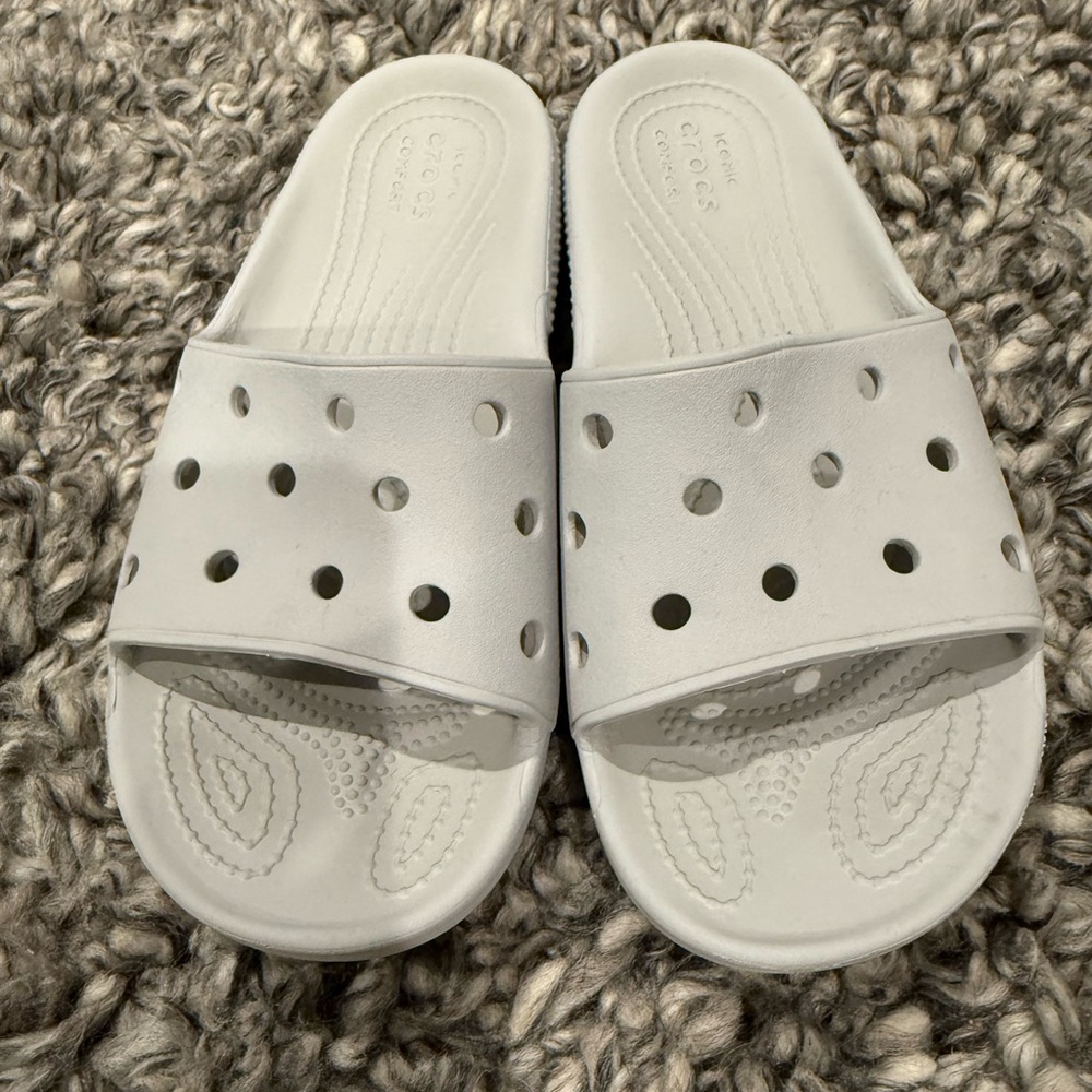 CROCS LIGHT GRAY Slide Sandals